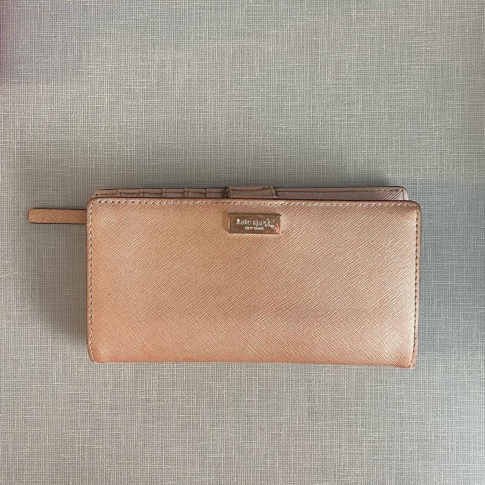Kate Spade Rose Gold Wallet
